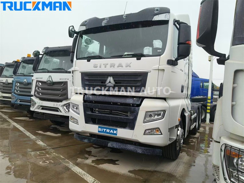 SINOTRUK Tractor Truck