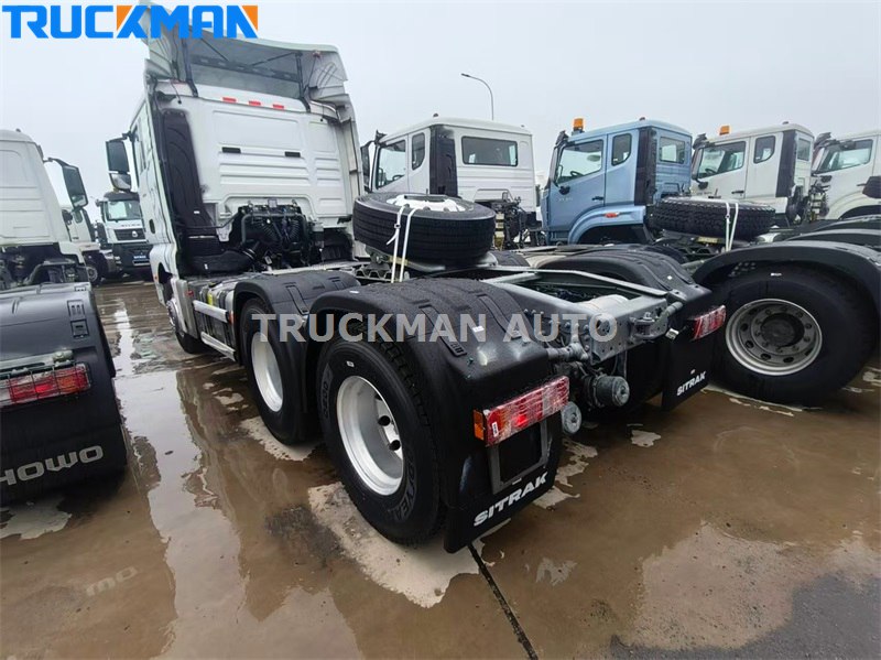 SINOTRUK Tractor Truck