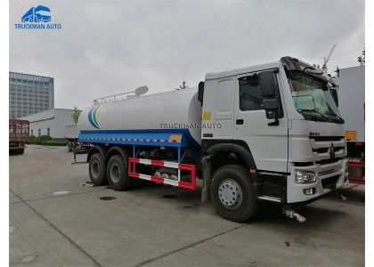 SINOTRUK HOWO Water Truck Shipment By Flat Rack Vessel 