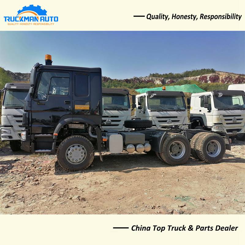 10 Tire SINOTRUCK HOWO 371HP Tractor Head For Nigeria